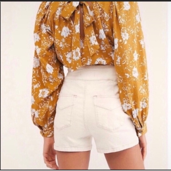 Free People linen blend crop back tie Top - Picture 3 of 9